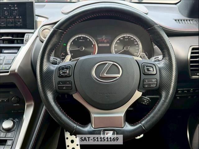 Lexus NX 2016-05 7902860-10