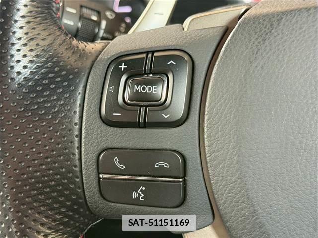 Lexus NX 2016-05 7902860-11