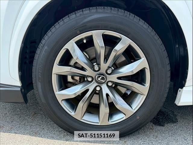Lexus NX 2016-05 7902860-6