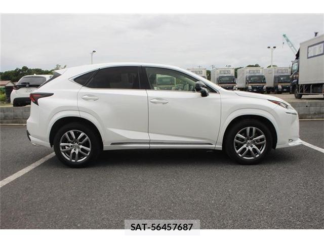 Lexus NX 2017-02 7962418-16
