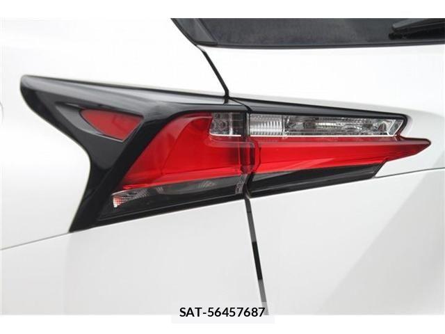 Lexus NX 2017-02 7962418-27