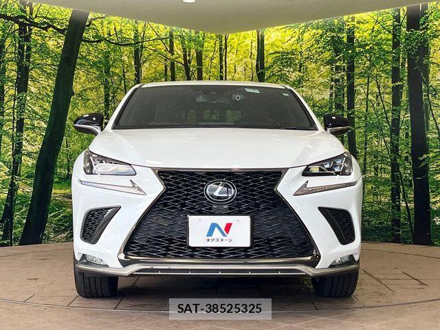 Lexus NX 2020-05 8208399-13
