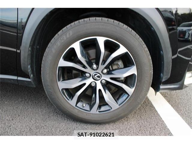 Lexus NX 2014-07 8457808-16