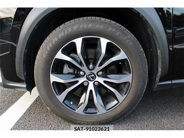 Lexus NX 2014-07 8457808-24