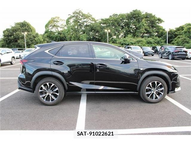 Lexus NX 2014-07 8457808-8