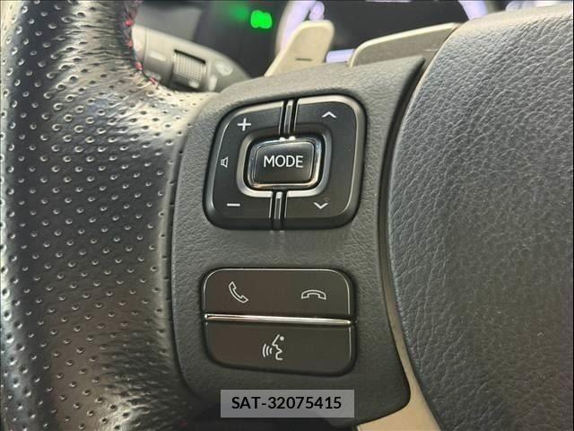 Lexus NX 2015-10 8666409-12