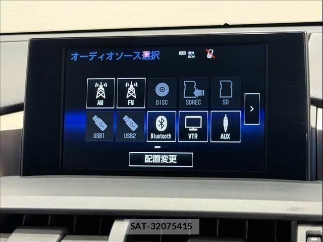 Lexus NX 2015-10 8666409-18