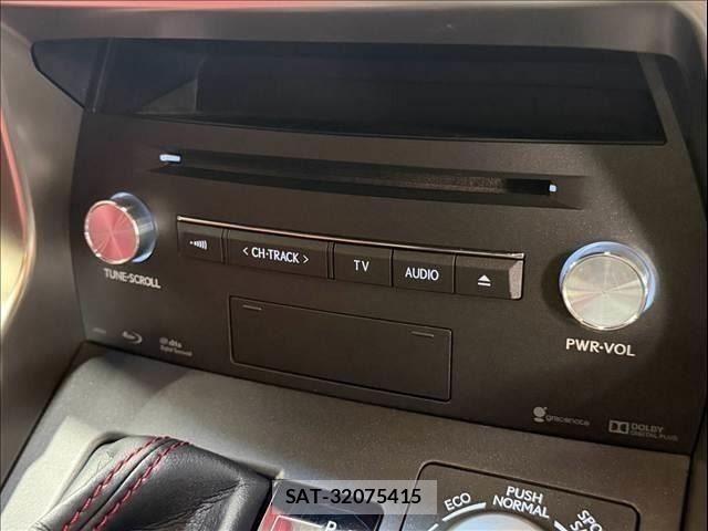Lexus NX 2015-10 8666409-21