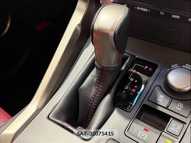 Lexus NX 2015-10 8666409-23