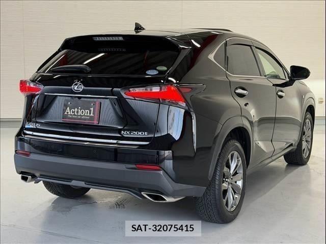 Lexus NX 2015-10 8666409-4