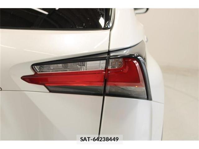 Lexus NX 2014-10 8666408-18