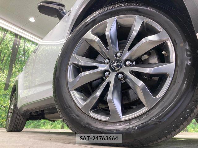 Lexus NX 2016-07 8659936-12