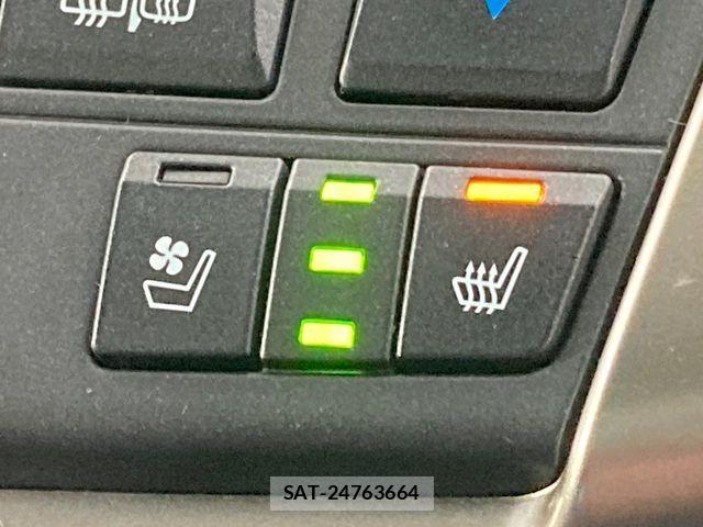 Lexus NX 2016-07 8659936-6
