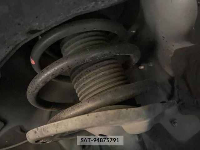 Lexus NX 2017-03 8666406-19