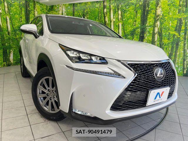 Lexus NX 2015-02 8743455-11
