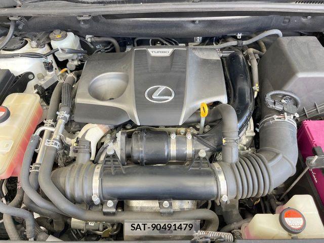 Lexus NX 2015-02 8743455-17