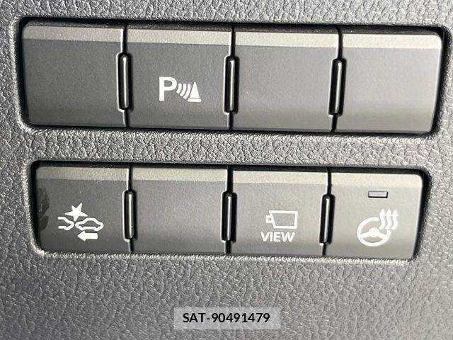 Lexus NX 2015-02 8743455-6