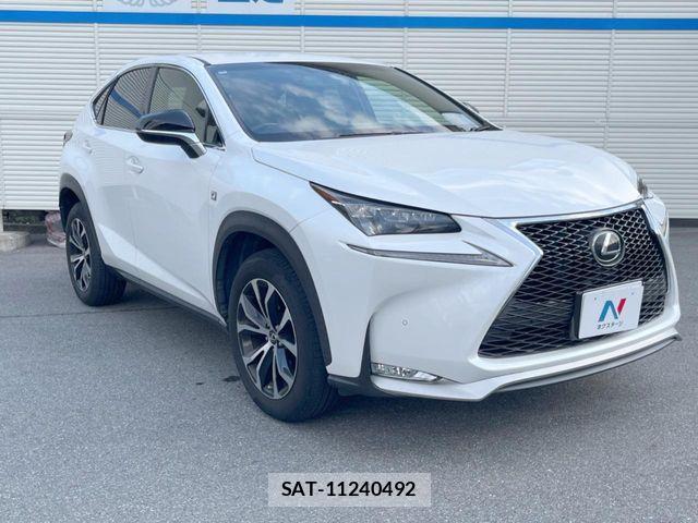 Lexus NX 2014-09 8743454-15