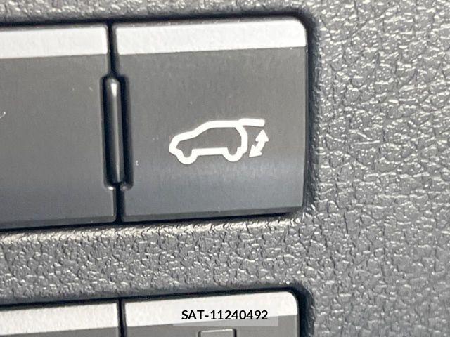 Lexus NX 2014-09 8743454-6