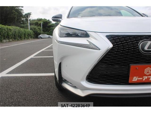 Lexus NX 2014-10 8849582-17