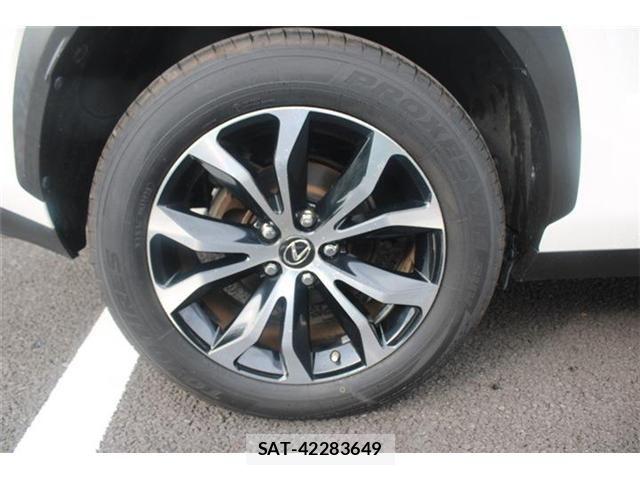 Lexus NX 2014-10 8849582-21