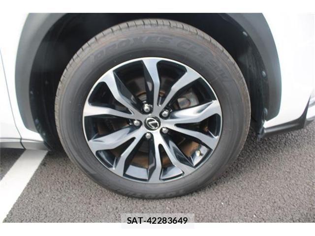 Lexus NX 2014-10 8849582-22