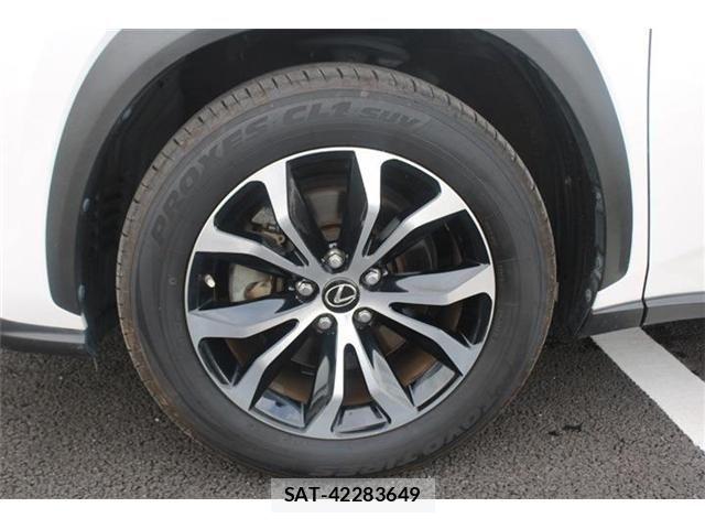 Lexus NX 2014-10 8849582-23