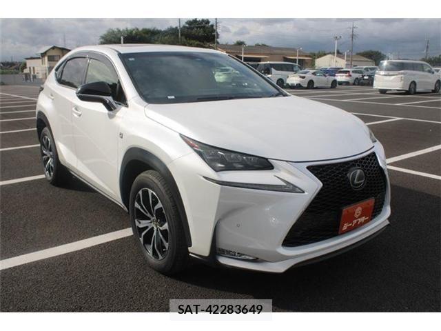 Lexus NX 2014-10 8849582-8