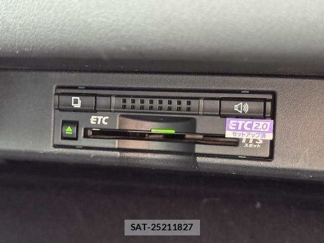 Lexus NX 2014-11 8849247-20