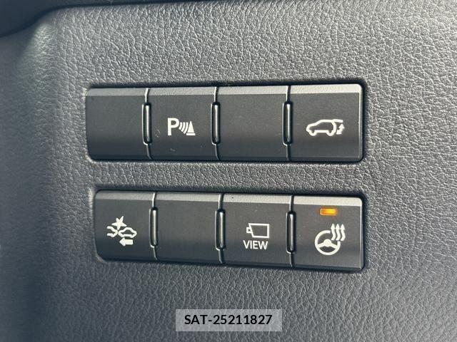 Lexus NX 2014-11 8849247-25