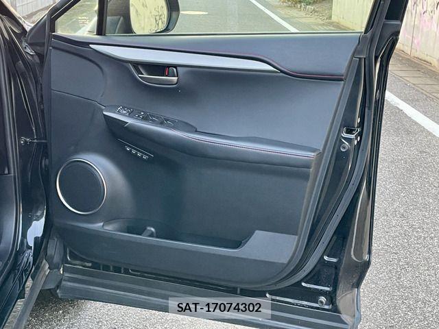Lexus NX 2015-09 1413245-17