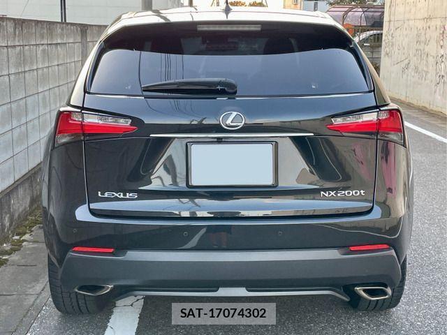 Lexus NX 2015-09 1413245-4