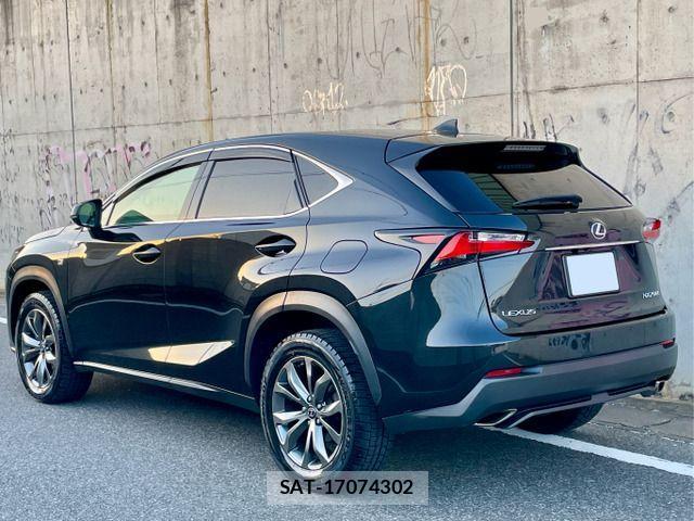 Lexus NX 2015-09 1413245-5
