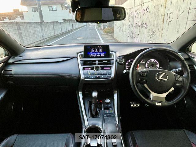 Lexus NX 2015-09 1413245-6