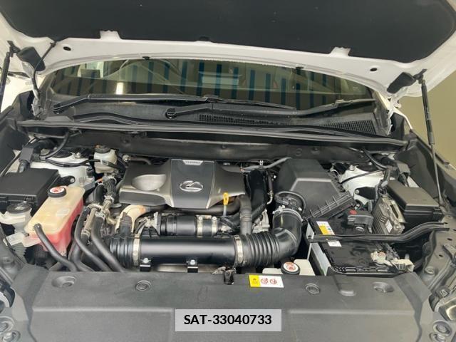 Lexus NX 2016-06 2350535-12