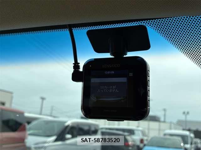 Lexus NX 2015-07 4964585-15