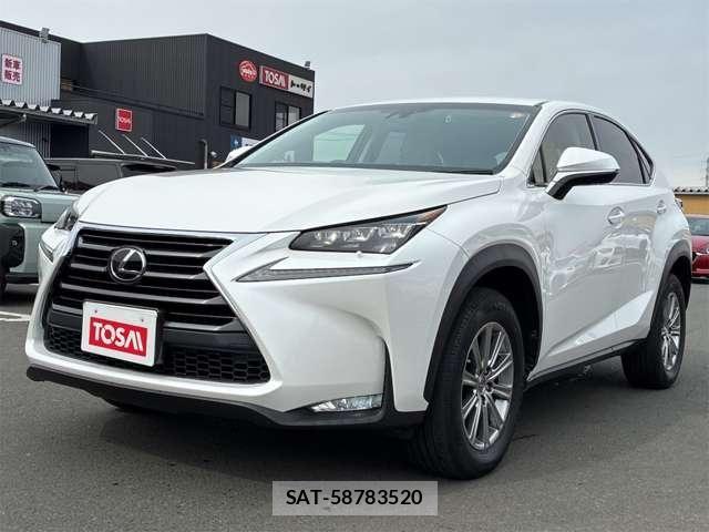 Lexus NX 2015-07 4964585-21