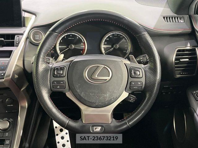 Lexus NX 2015-09 6612873-10