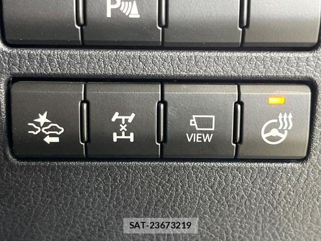 Lexus NX 2015-09 6612873-3