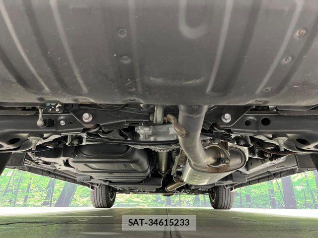 Lexus NX 2015-05 6612874-18