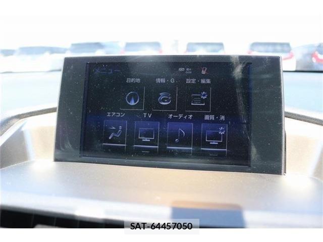 Lexus NX 2015-07 6815717-1