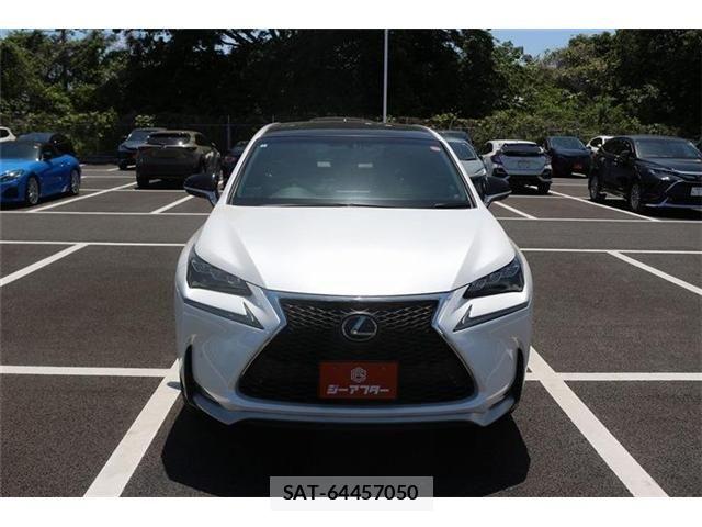 Lexus NX 2015-07 6815717-6