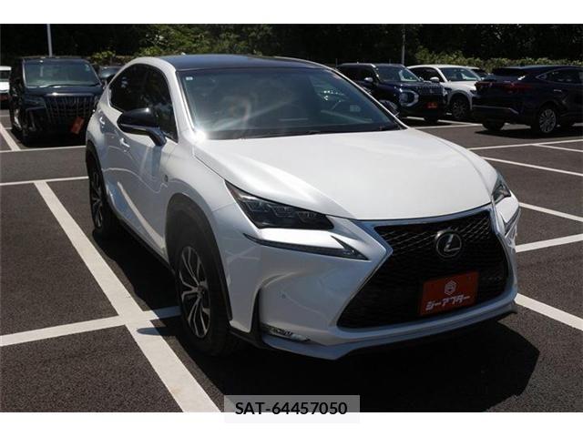 Lexus NX 2015-07 6815717-7