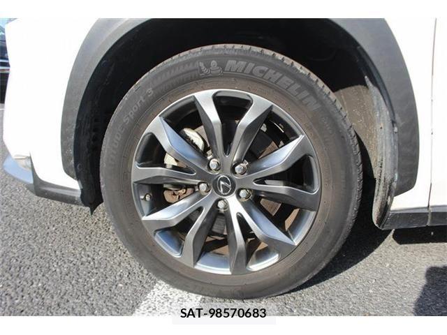 Lexus NX 2015-07 7221009-17