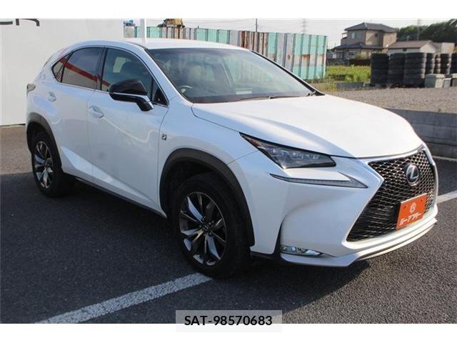 Lexus NX 2015-07 7221009-6