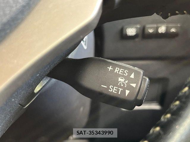 Lexus NX 2017-01 7358512-5