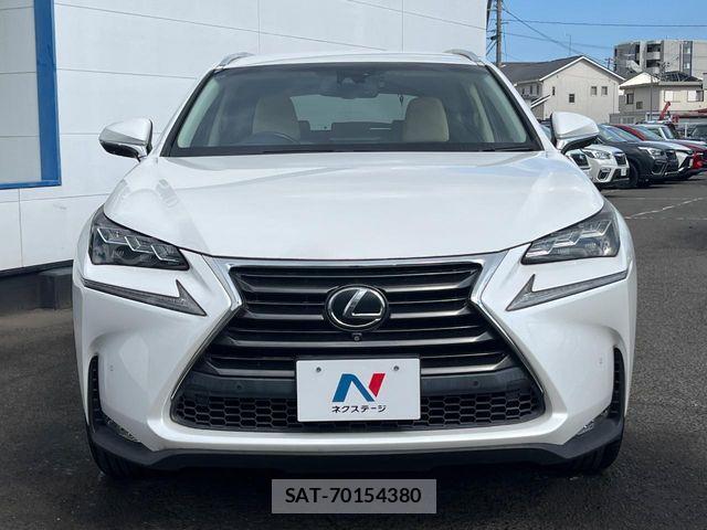 Lexus NX 2015-06 7562360-13