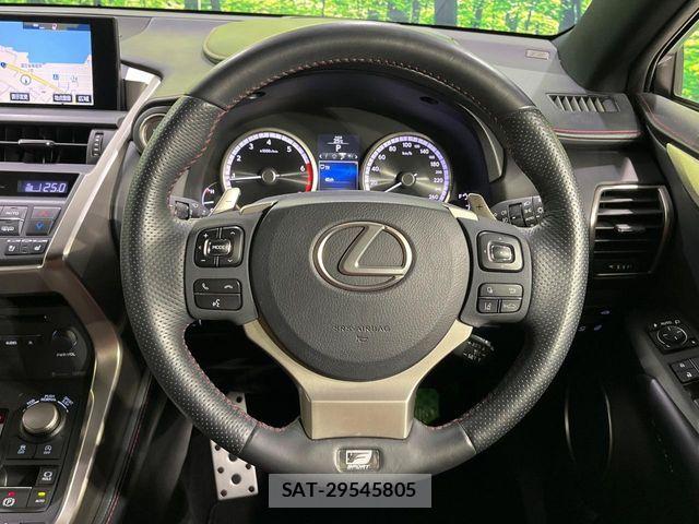 Lexus NX 2014-08 8208402-10