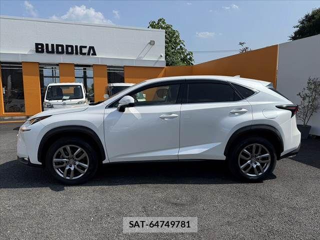 Lexus NX 2014-10 8315197-10