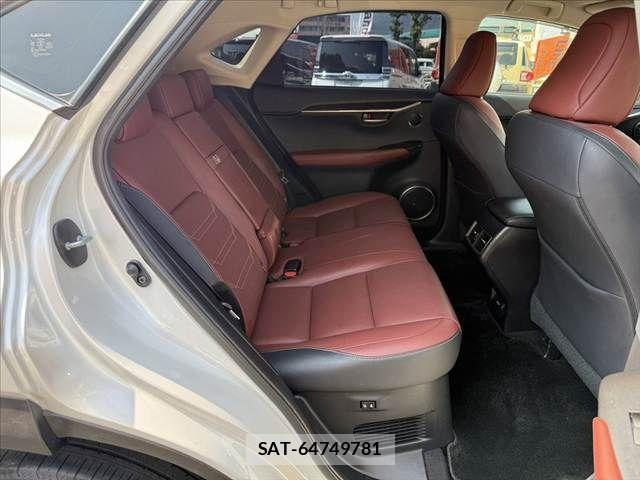 Lexus NX 2014-10 8315197-19